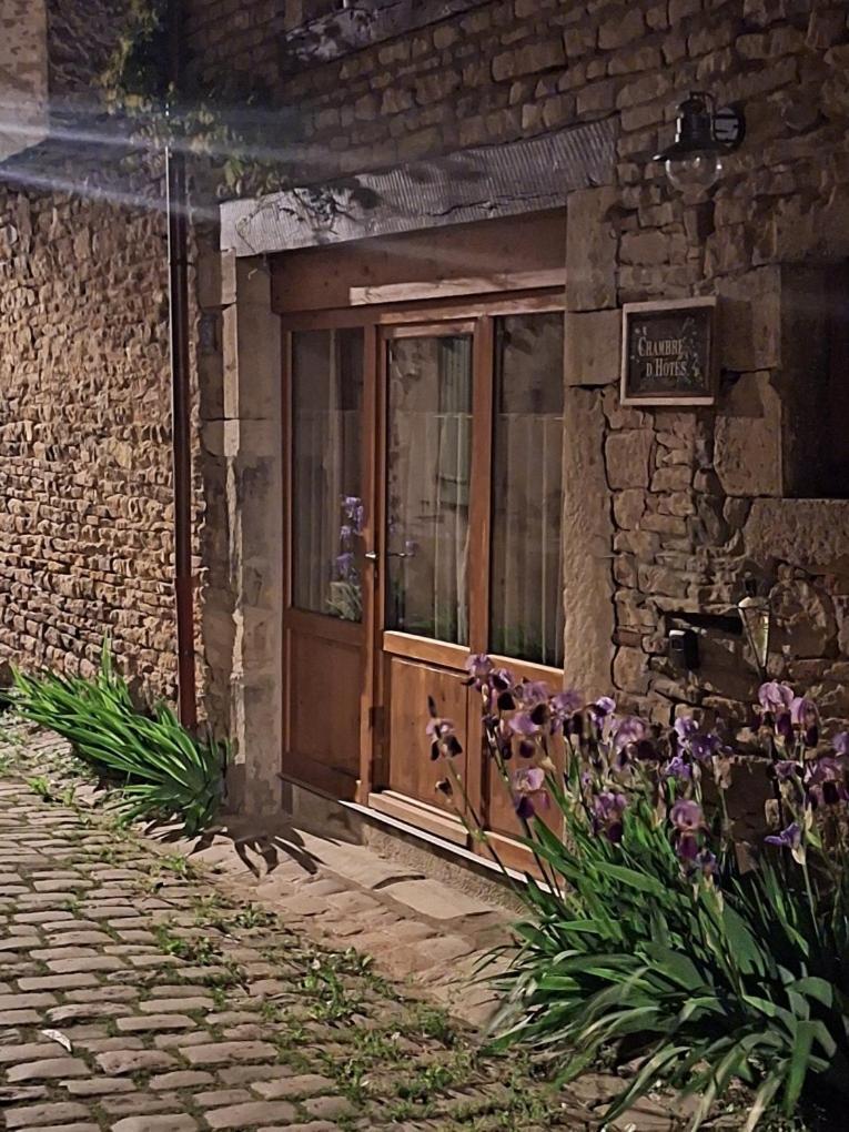 Chambre Les Marguerites Κλυνύ Εξωτερικό φωτογραφία